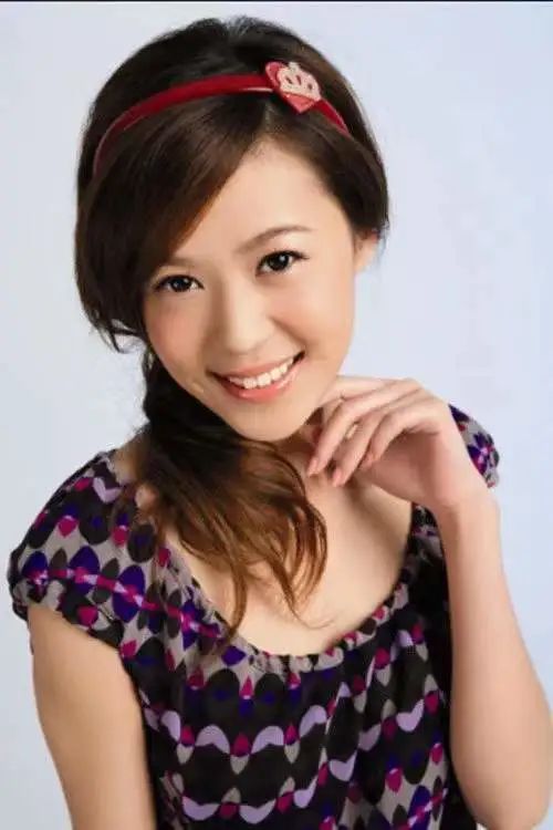 还记得爱情公寓的美嘉吗现在专心做直播带货了