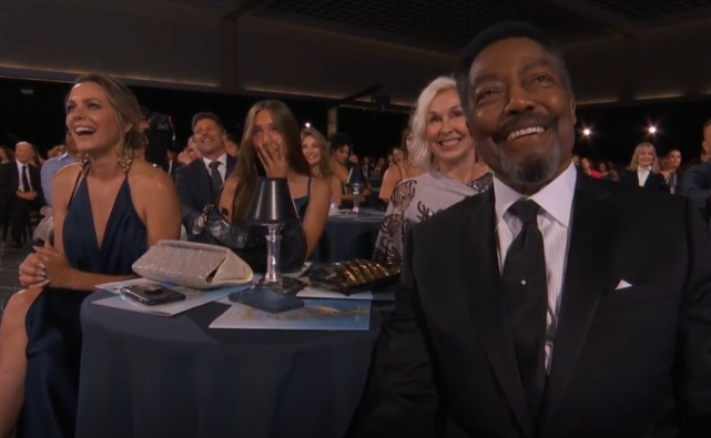 第49届日间艾美奖揭晓，《综合医院》获最佳，米夏·摩根创历史休闲区蓝鸢梦想 - Www.slyday.coM