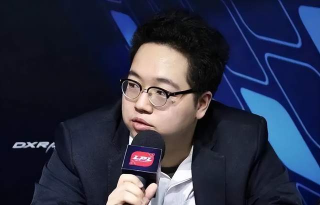 Uzi直播时说错话,歧视所有台湾教练,xinyi直接说他们是垃圾休闲区蓝鸢梦想 - Www.slyday.coM Uzi直播时说错话,歧视所有台湾教练,xinyi直接说他们是垃圾休闲区蓝鸢梦想 - Www.slyday.coM