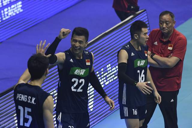 吴胜带队打败巴西！他是否比蔡斌更合适中国女排的教练岗位休闲区蓝鸢梦想 - Www.slyday.coM