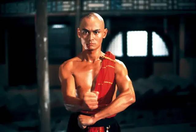 34年前,梁小龙演的奇幻武侠片,毁于五毛特效,却被央视反复重播休闲区蓝鸢梦想 - Www.slyday.coM 34年前,梁小龙演的奇幻武侠片,毁于五毛特效,却被央视反复重播休闲区蓝鸢梦想 - Www.slyday.coM