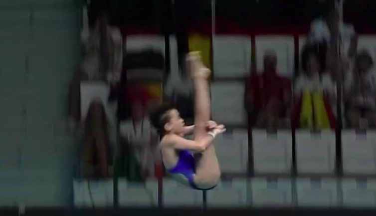 10分、5.5分!全红婵完美一跳后致命失误,陈芋汐3.1分绝杀拿第1休闲区蓝鸢梦想 - Www.slyday.coM 10分、5.5分!全红婵完美一跳后致命失误,陈芋汐3.1分绝杀拿第1休闲区蓝鸢梦想 - Www.slyday.coM