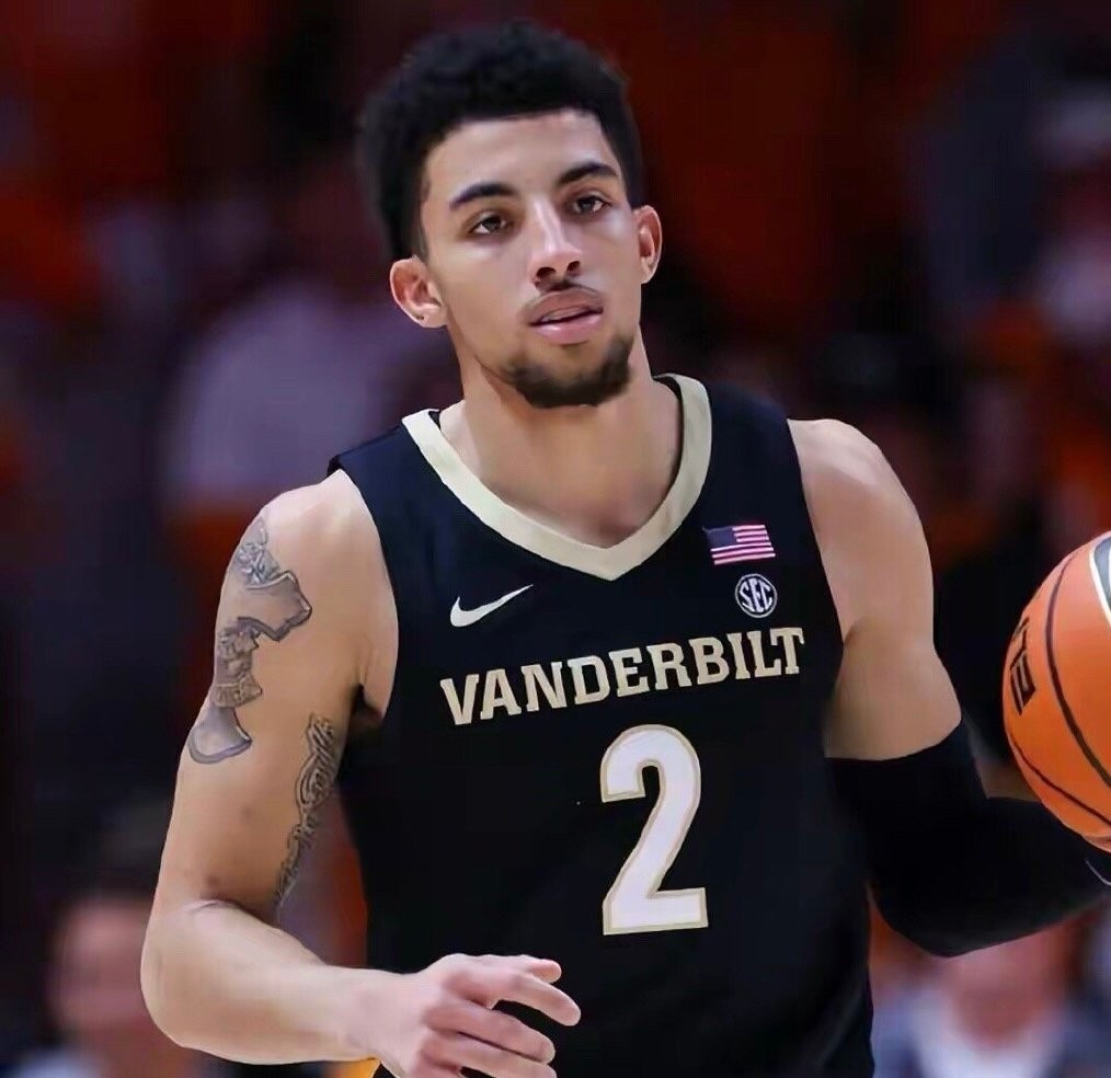 56岁皮蓬幸福,大儿子签约湖人,47岁前妻身材傲人,一家6口庆祝休闲区蓝鸢梦想 - Www.slyday.coM 56岁皮蓬幸福,大儿子签约湖人,47岁前妻身材傲人,一家6口庆祝休闲区蓝鸢梦想 - Www.slyday.coM