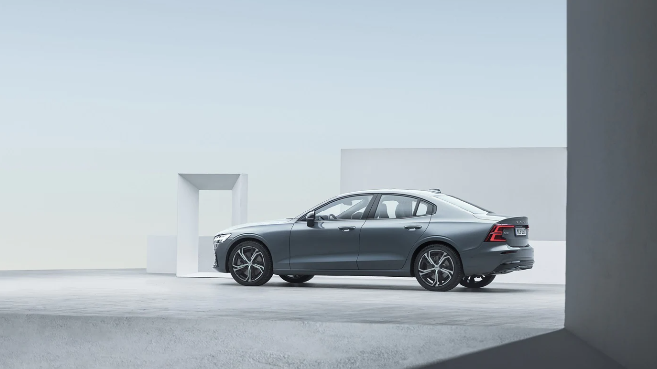 新款沃尔沃S60家族上市，每年的养车成本要花多少钱？休闲区蓝鸢梦想 - Www.slyday.coM