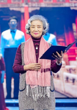 同是50+女星走红毯,内地女星和港台女星的造型,差距真是太远了休闲区蓝鸢梦想 - Www.slyday.coM 同是50+女星走红毯,内地女星和港台女星的造型,差距真是太远了休闲区蓝鸢梦想 - Www.slyday.coM