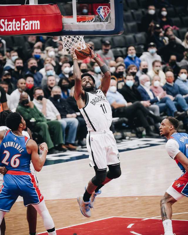 去波特兰?利拉德晒杜兰特穿开拓者球衣的合照,欧文离队已成定局休闲区蓝鸢梦想 - Www.slyday.coM 去波特兰?利拉德晒杜兰特穿开拓者球衣的合照,欧文离队已成定局休闲区蓝鸢梦想 - Www.slyday.coM