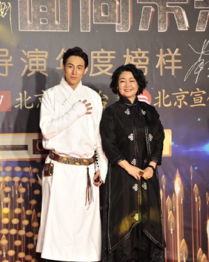 同是50+女星走红毯,内地女星和港台女星的造型,差距真是太远了休闲区蓝鸢梦想 - Www.slyday.coM 同是50+女星走红毯,内地女星和港台女星的造型,差距真是太远了休闲区蓝鸢梦想 - Www.slyday.coM