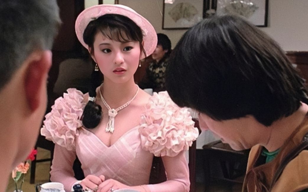 15年过去了,那个被富豪丈夫曝“出轨”干儿子的李赛凤,现状怎样休闲区蓝鸢梦想 - Www.slyday.coM 15年过去了,那个被富豪丈夫曝“出轨”干儿子的李赛凤,现状怎样休闲区蓝鸢梦想 - Www.slyday.coM