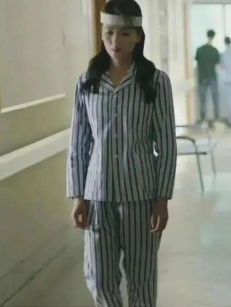 杭州保姆将3岁女童滞留电梯致其高空坠亡休闲区蓝鸢梦想 - Www.slyday.coM