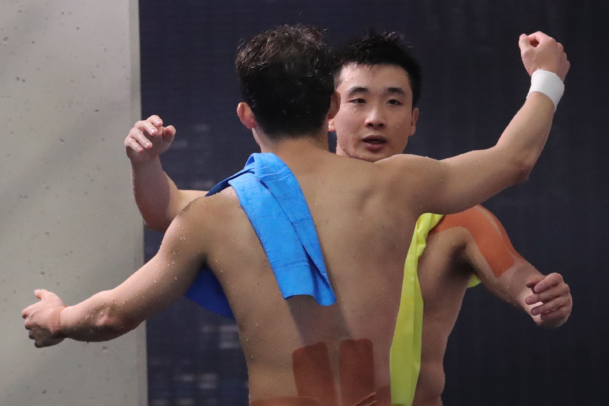 跳水曹缘王宗源获得男子双人三米板冠军