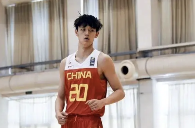 加油吧！曝中国球员曾凡博签约步行者 将代表后者出战夏季联赛休闲区蓝鸢梦想 - Www.slyday.coM