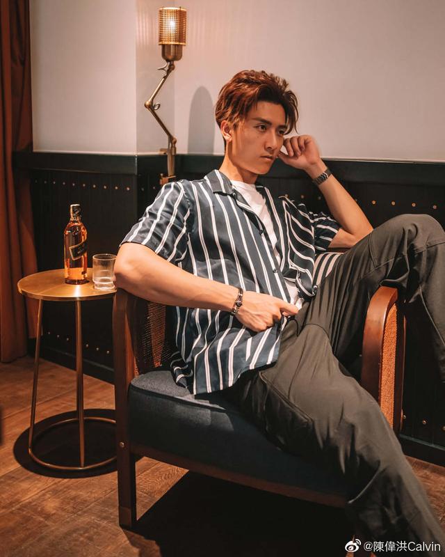 tvb金牌绿叶疫下投资百万开店,去年为生计选择离巢|陈伟洪|tvb_新浪