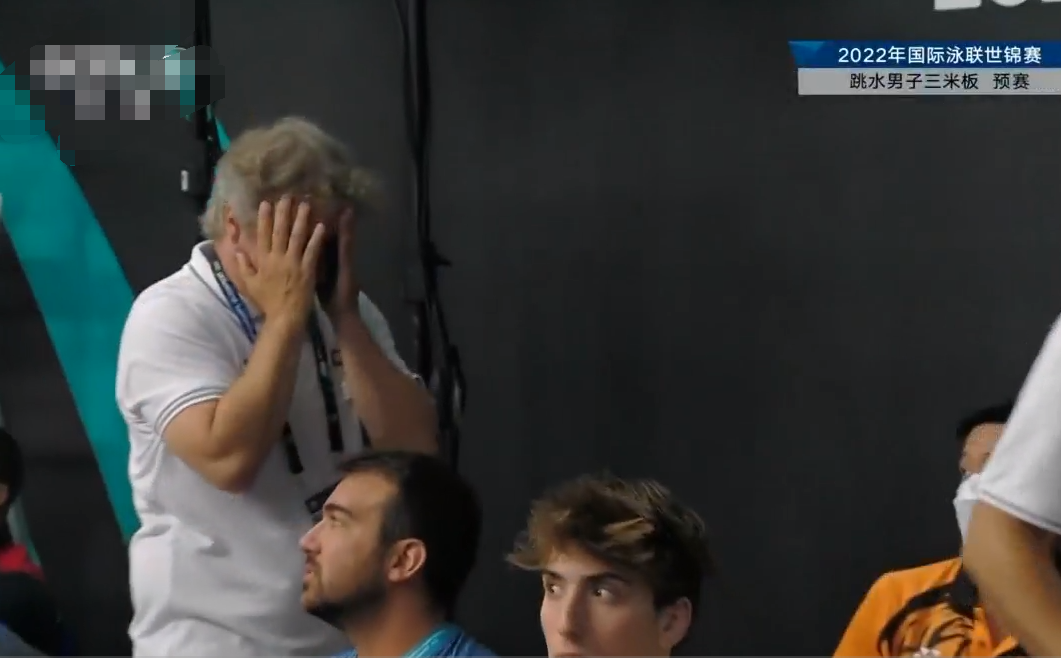 0分，全场0分！世锦赛离谱失误，教练绝望捂脸，这都不是倒数第一休闲区蓝鸢梦想 - Www.slyday.coM