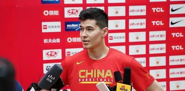 中国男篮出征世预赛，哪位将成为球队的新核心？休闲区蓝鸢梦想 - Www.slyday.coM