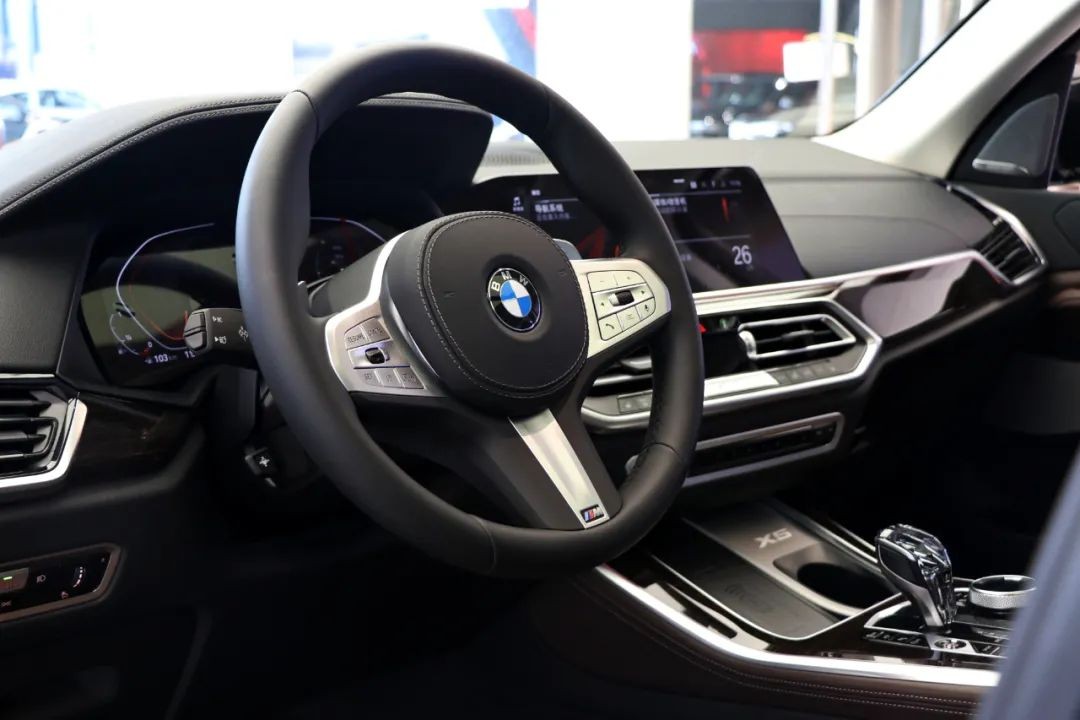 国产宝马X5：多地4S店终于不加价了，但为什么我劝你再等等休闲区蓝鸢梦想 - Www.slyday.coM