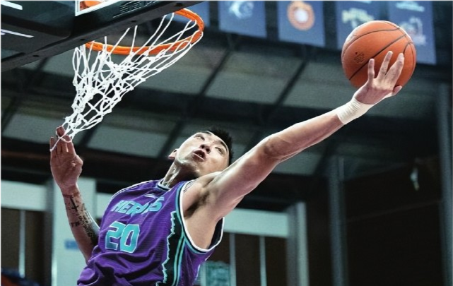 CBA新赛季多队完成核心更替,小丁离队山东高速男篮新核浮出水面休闲区蓝鸢梦想 - Www.slyday.coM CBA新赛季多队完成核心更替,小丁离队山东高速男篮新核浮出水面休闲区蓝鸢梦想 - Www.slyday.coM