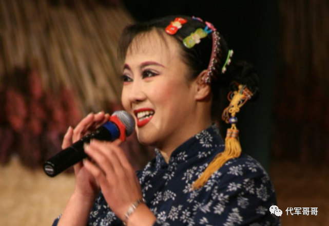 赵本山器重的女弟子，曾登上央视春晚舞台，如今53岁婚姻很幸福休闲区蓝鸢梦想 - Www.slyday.coM