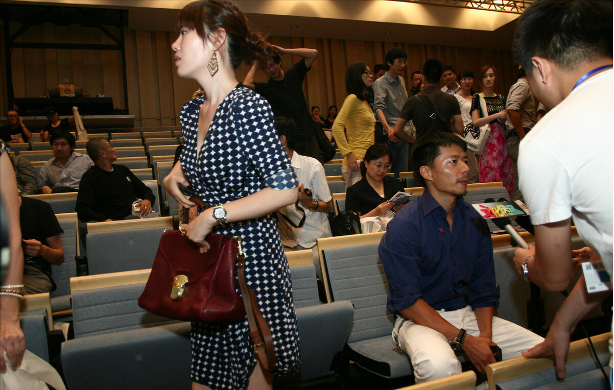 段奕宏的日籍老婆罕晒照,休闲装打扮原来这么美,相恋20年不生娃休闲区蓝鸢梦想 - Www.slyday.coM 段奕宏的日籍老婆罕晒照,休闲装打扮原来这么美,相恋20年不生娃休闲区蓝鸢梦想 - Www.slyday.coM