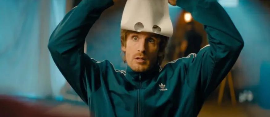 法国人拍超级英雄，太好笑了休闲区蓝鸢梦想 - Www.slyday.coM