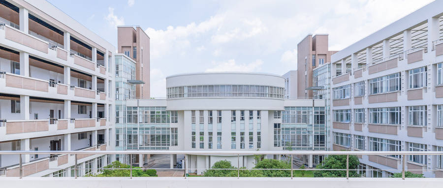 盘点“人满为患”的5个专业，无名校光环加身会很难就业休闲区蓝鸢梦想 - Www.slyday.coM