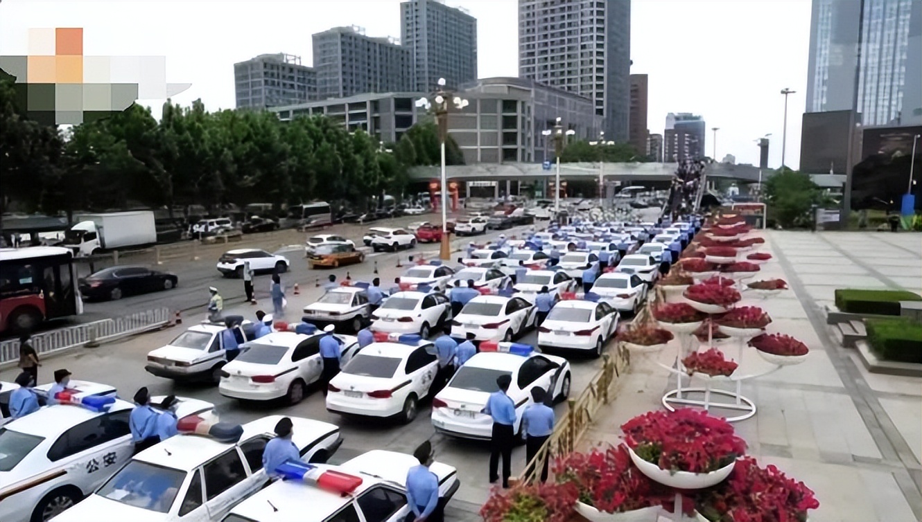 唐山打人事件爆发举报潮,公安部直指唐山腐败分子,黑恶势力!休闲区蓝鸢梦想 - Www.slyday.coM 唐山打人事件爆发举报潮,公安部直指唐山腐败分子,黑恶势力!休闲区蓝鸢梦想 - Www.slyday.coM