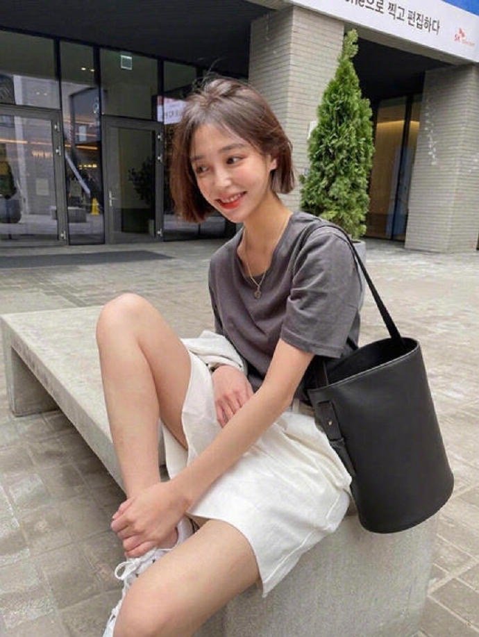 style韩国短发小姐姐夏季日常穿搭