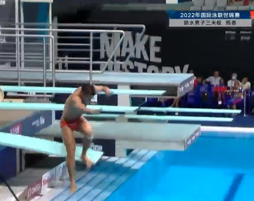 0分，全场0分！世锦赛离谱失误，教练绝望捂脸，这都不是倒数第一休闲区蓝鸢梦想 - Www.slyday.coM