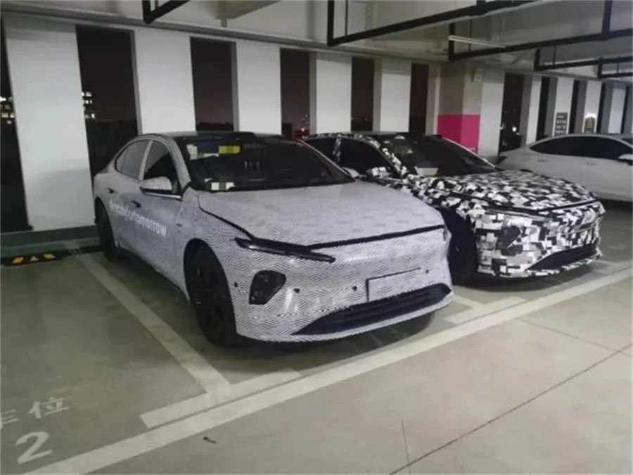 蔚来车辆坠楼事件：为何在楼上测试？谁该为这场事故负责？休闲区蓝鸢梦想 - Www.slyday.coM