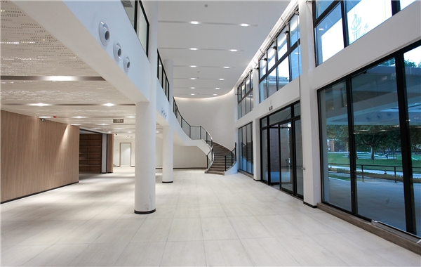 如何让孩子“心甘情愿”地读书，上海阿德科特给出了自己的答案休闲区蓝鸢梦想 - Www.slyday.coM