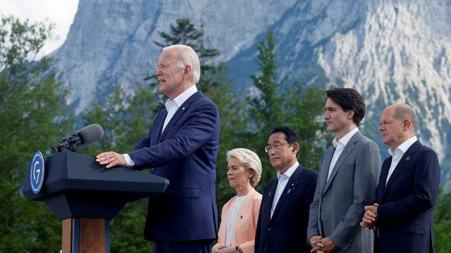 当地时间6月26日，拜登在G7峰会上宣布基建计划。图片来源：NBC