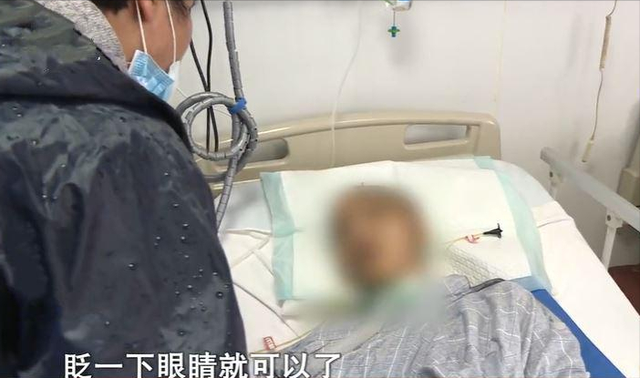 14岁少年6楼坠落，单亲爸爸养活4个孩子，亲生母亲每天只留下休闲区蓝鸢梦想 - Www.slyday.coM