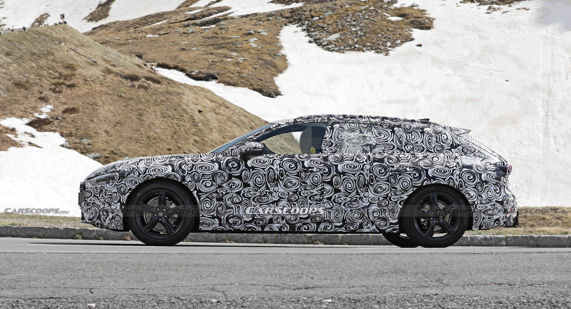 与路试车型相似 奥迪全新A4 Avant渲染图提前看