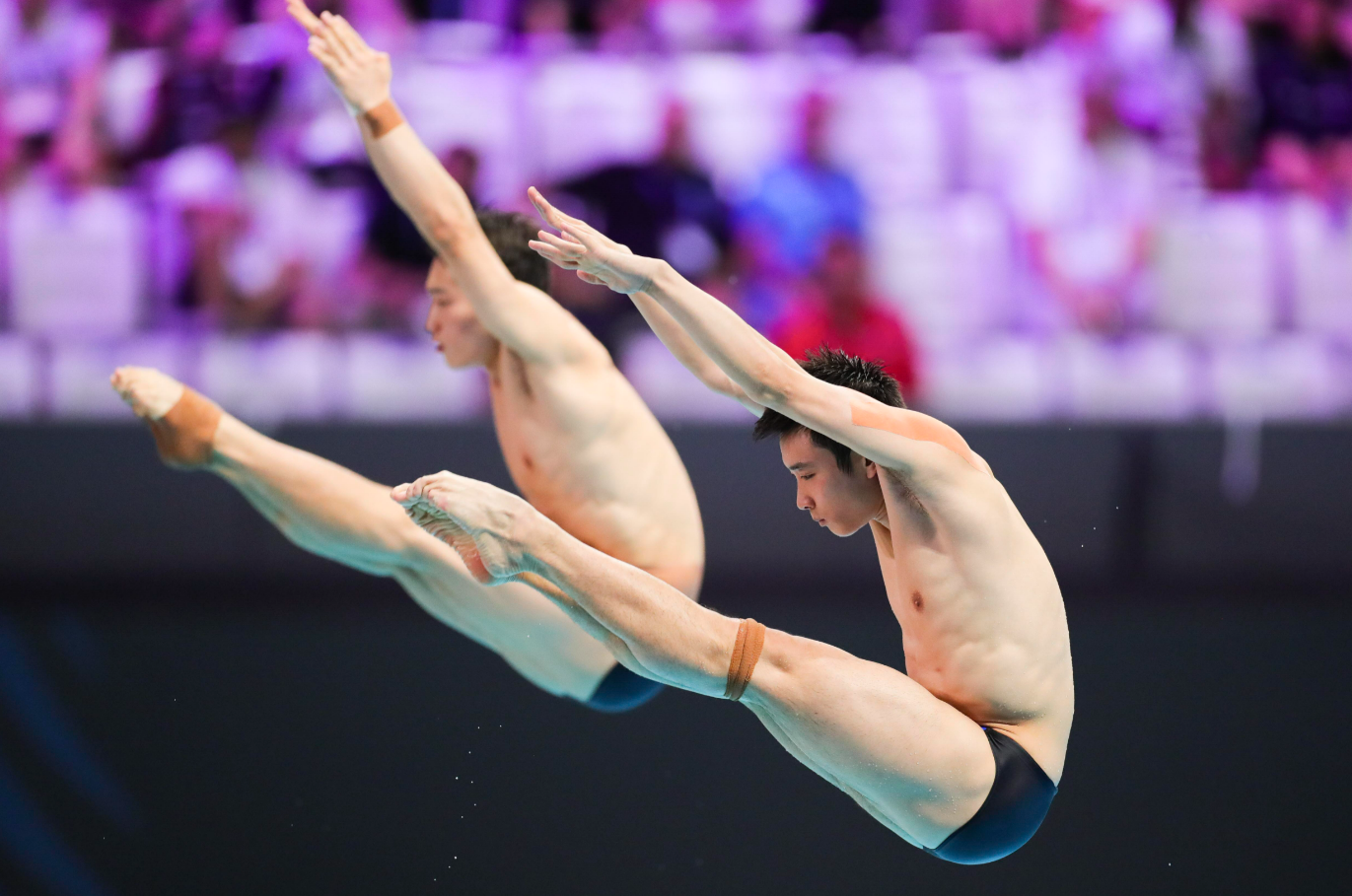 曹缘王宗源获世锦赛跳水首金最后一跳有遗憾