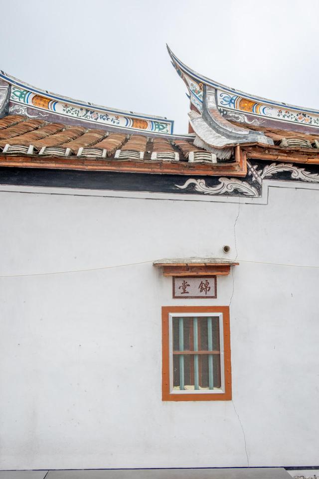 来了都迷路的村落长啥样,他的道路并不复杂,只是房子全都一样!休闲区蓝鸢梦想 - Www.slyday.coM 来了都迷路的村落长啥样,他的道路并不复杂,只是房子全都一样!休闲区蓝鸢梦想 - Www.slyday.coM