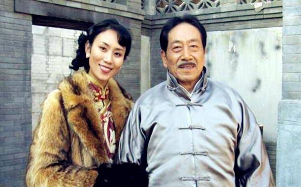 他40岁考中戏,成班上年龄最大艺人,网友:从妻子年龄看出他魅力休闲区蓝鸢梦想 - Www.slyday.coM 他40岁考中戏,成班上年龄最大艺人,网友:从妻子年龄看出他魅力休闲区蓝鸢梦想 - Www.slyday.coM