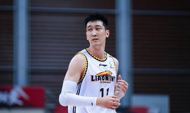 老兵不死，只是逐渐凋零！杨鸣送别刘志轩，一张图一句话令人泪目休闲区蓝鸢梦想 - Www.slyday.coM