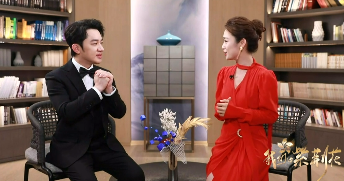 香港回归25年云歌会,当老去的星爷成龙祝福香港,爱国情怀破防了休闲区蓝鸢梦想 - Www.slyday.coM 香港回归25年云歌会,当老去的星爷成龙祝福香港,爱国情怀破防了休闲区蓝鸢梦想 - Www.slyday.coM