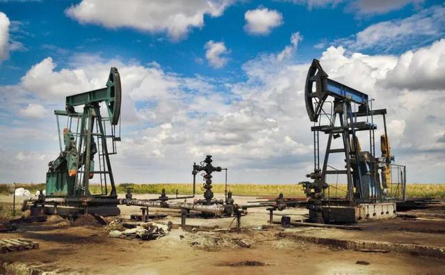 成品油价迎年内第二降，今晚95号汽油重回9元时代，车主们开心了休闲区蓝鸢梦想 - Www.slyday.coM