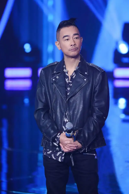 《披哥2》32位哥哥曝光,港台都是老牌男神,内地却是十八线糊咖休闲区蓝鸢梦想 - Www.slyday.coM 《披哥2》32位哥哥曝光,港台都是老牌男神,内地却是十八线糊咖休闲区蓝鸢梦想 - Www.slyday.coM