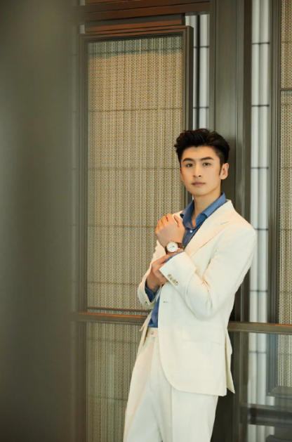 《披哥2》32位哥哥曝光,港台都是老牌男神,内地却是十八线糊咖休闲区蓝鸢梦想 - Www.slyday.coM 《披哥2》32位哥哥曝光,港台都是老牌男神,内地却是十八线糊咖休闲区蓝鸢梦想 - Www.slyday.coM