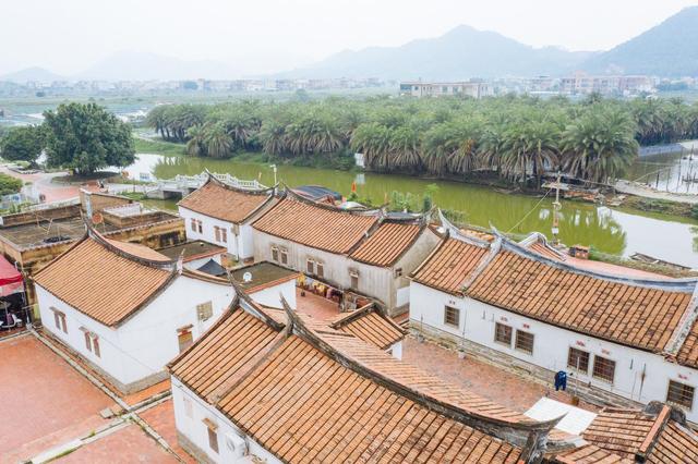 来了都迷路的村落长啥样,他的道路并不复杂,只是房子全都一样!休闲区蓝鸢梦想 - Www.slyday.coM 来了都迷路的村落长啥样,他的道路并不复杂,只是房子全都一样!休闲区蓝鸢梦想 - Www.slyday.coM