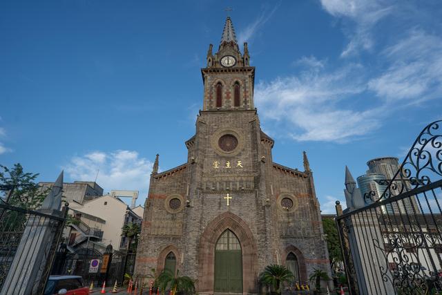 见证了宁波五口通商的教堂，被大火烧毁后，如今重现于世。休闲区蓝鸢梦想 - Www.slyday.coM