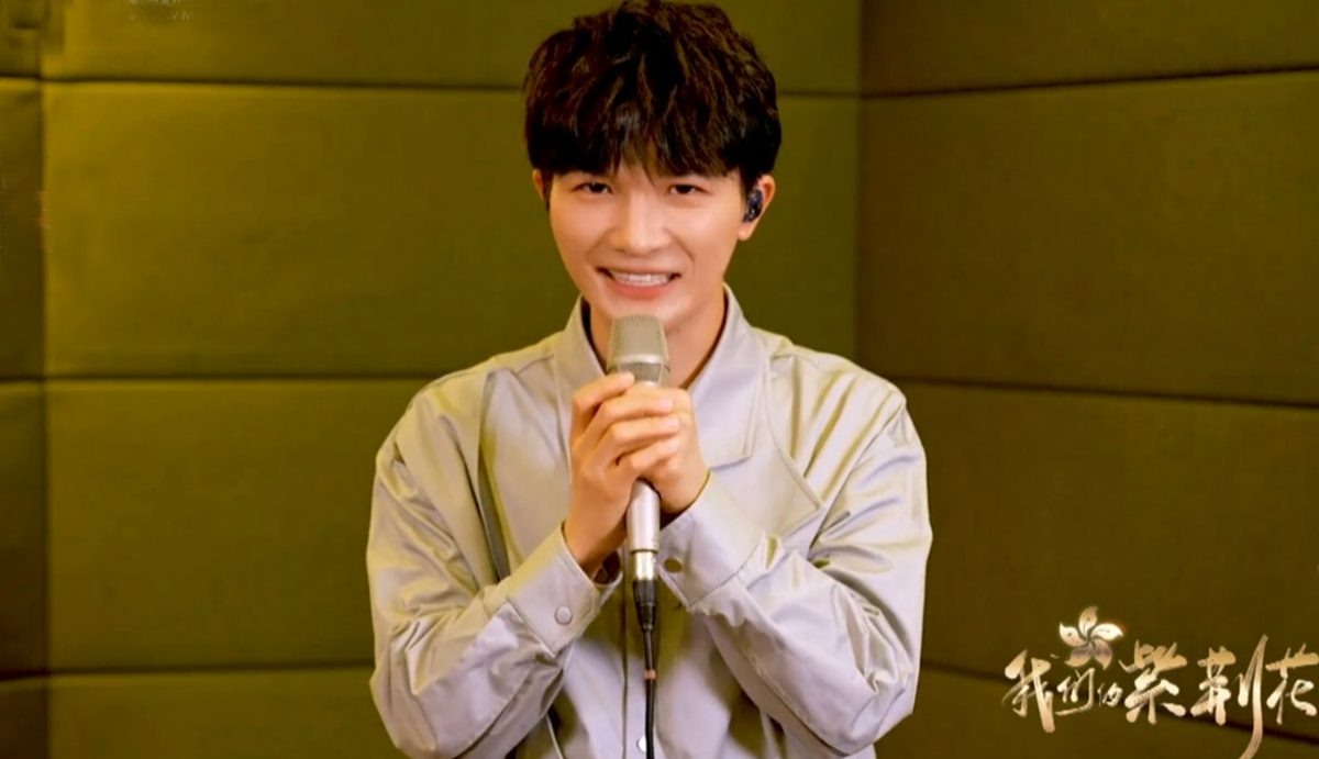 香港回归25年云歌会,当老去的星爷成龙祝福香港,爱国情怀破防了休闲区蓝鸢梦想 - Www.slyday.coM 香港回归25年云歌会,当老去的星爷成龙祝福香港,爱国情怀破防了休闲区蓝鸢梦想 - Www.slyday.coM