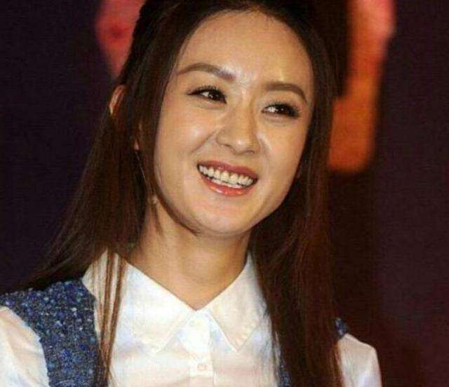 最全女星素颜照,赵丽颖没变化,那英判若两人休闲区蓝鸢梦想 - Www.slyday.coM 最全女星素颜照,赵丽颖没变化,那英判若两人休闲区蓝鸢梦想 - Www.slyday.coM