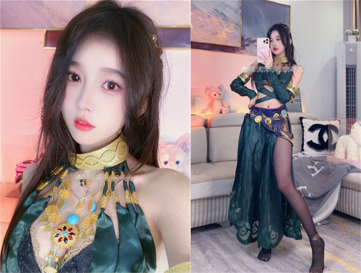 腐姐都out了新晋二次元女神奶瓶儿cos迦南a4腰黑袜神还原