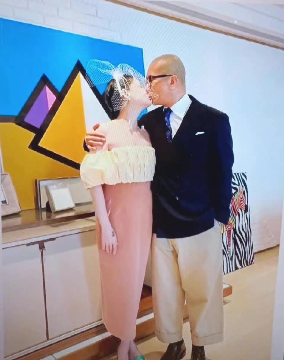 大S老公具俊晔晒出和周杰伦的合影,网友的评价太搞笑,像穷亲戚休闲区蓝鸢梦想 - Www.slyday.coM 大S老公具俊晔晒出和周杰伦的合影,网友的评价太搞笑,像穷亲戚休闲区蓝鸢梦想 - Www.slyday.coM