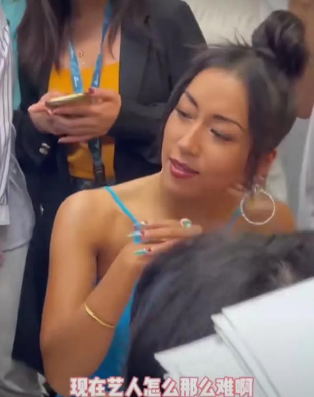 9个月无收入、卡里只剩100万、直播加班大哭,都别装了,好腻休闲区蓝鸢梦想 - Www.slyday.coM 9个月无收入、卡里只剩100万、直播加班大哭,都别装了,好腻休闲区蓝鸢梦想 - Www.slyday.coM