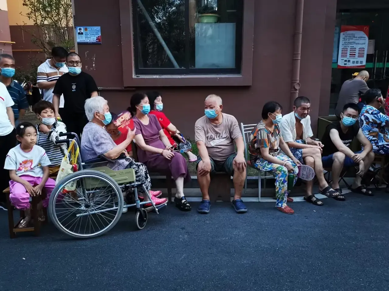 南京四人核酸阳性,曾有旅居史,涉及医院,地铁,幼儿园,它来了休闲区蓝鸢梦想 - Www.slyday.coM 南京四人核酸阳性,曾有旅居史,涉及医院,地铁,幼儿园,它来了休闲区蓝鸢梦想 - Www.slyday.coM