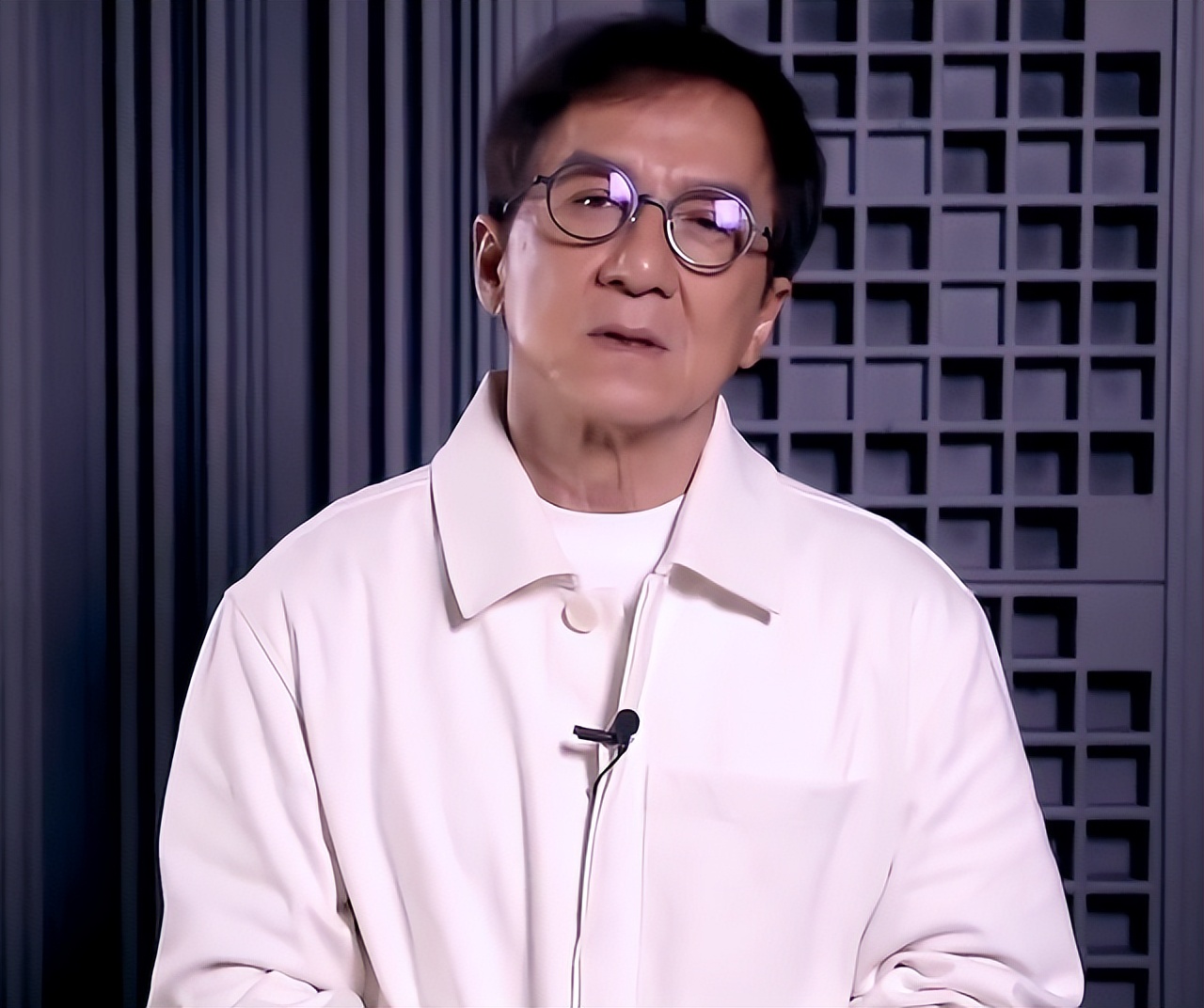 香港回归25年云歌会,当老去的星爷成龙祝福香港,爱国情怀破防了休闲区蓝鸢梦想 - Www.slyday.coM 香港回归25年云歌会,当老去的星爷成龙祝福香港,爱国情怀破防了休闲区蓝鸢梦想 - Www.slyday.coM