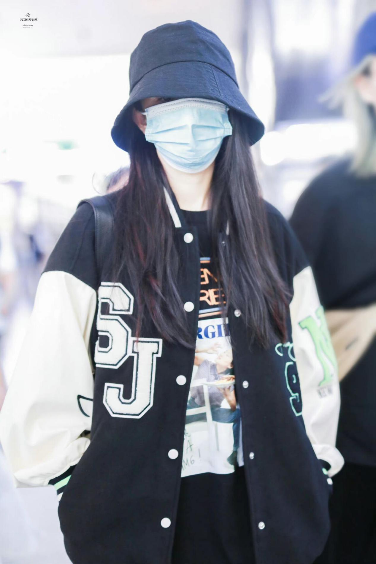 杨幂带火了一种穿搭叫“上面去运动,下面去约会”,高级又吸睛休闲区蓝鸢梦想 - Www.slyday.coM 杨幂带火了一种穿搭叫“上面去运动,下面去约会”,高级又吸睛休闲区蓝鸢梦想 - Www.slyday.coM